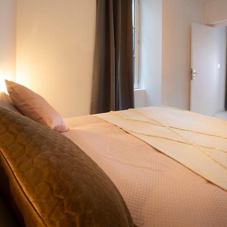 Le Nid 3 Etoiles Wifi, Netflix, Disney, Coeur De Bastide Villefranche-de-Rouergue Extérieur photo