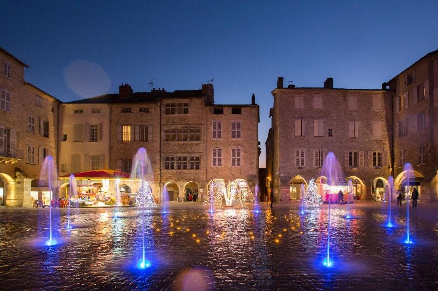 Le Nid 3 Etoiles Wifi, Netflix, Disney, Coeur De Bastide Villefranche-de-Rouergue Extérieur photo